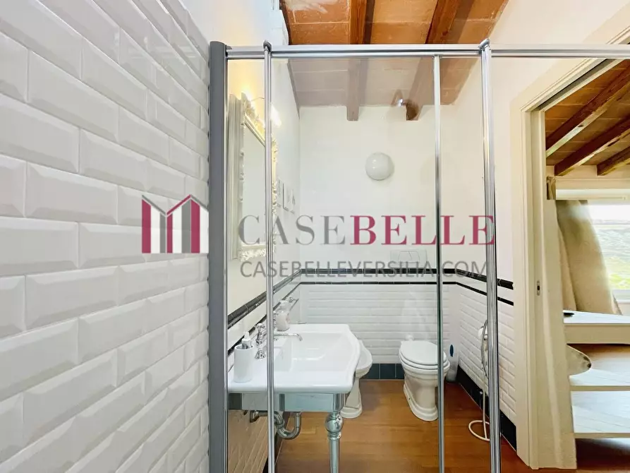 Immagine 15 di Casa indipendente in affitto  a Forte Dei Marmi