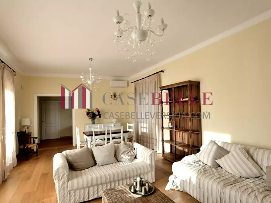 Immagine 3 di Villa in affitto  a Forte Dei Marmi