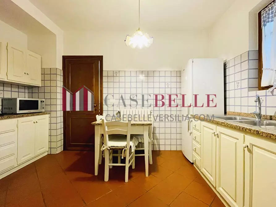 Immagine 11 di Casa bifamiliare in affitto  a Forte Dei Marmi