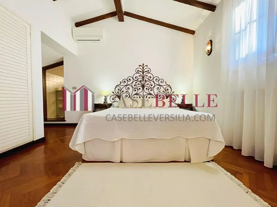 Immagine 36 di Casa bifamiliare in affitto  a Forte Dei Marmi