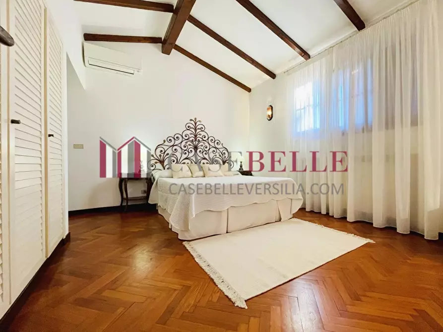 Immagine 35 di Casa bifamiliare in affitto  a Forte Dei Marmi