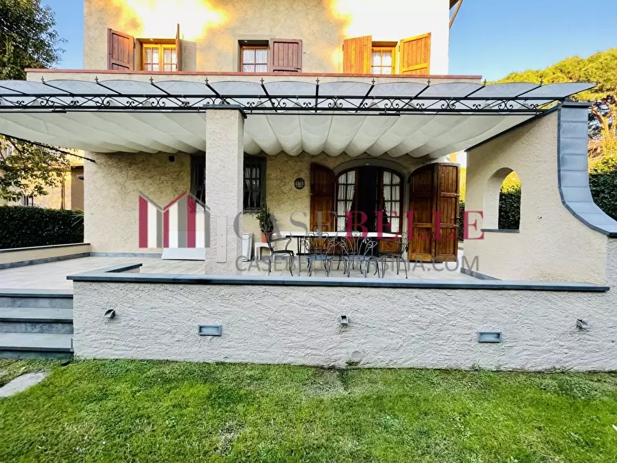 Immagine 52 di Casa bifamiliare in affitto  a Forte Dei Marmi