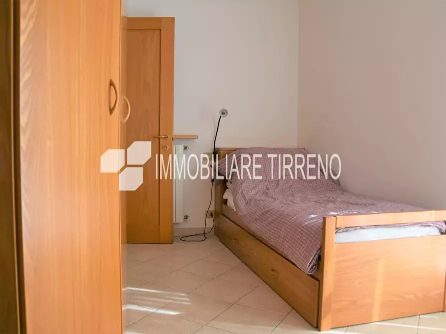 Immagine 17 di Appartamento in affitto  a Massa
