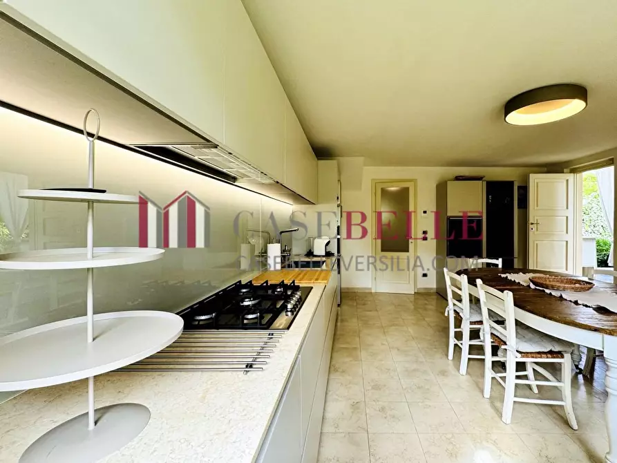 Immagine 17 di Villa in affitto  a Forte Dei Marmi