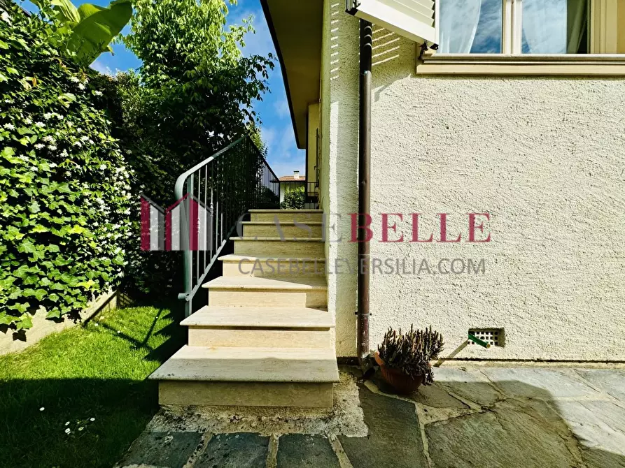 Immagine 56 di Villa in affitto  a Forte Dei Marmi