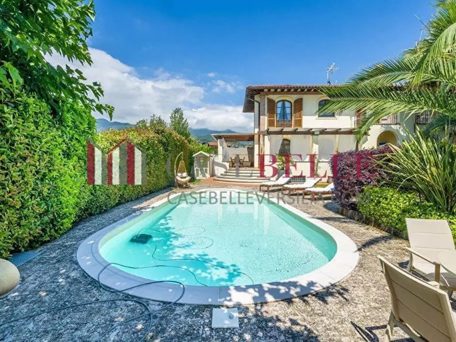 Immagine 51 di Casa bifamiliare in affitto  a Seravezza