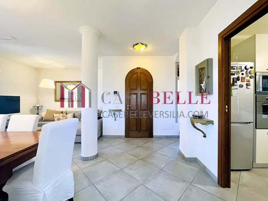 Immagine 16 di Casa bifamiliare in affitto  a Seravezza