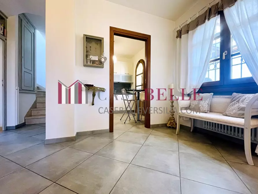 Immagine 12 di Casa bifamiliare in affitto  a Seravezza