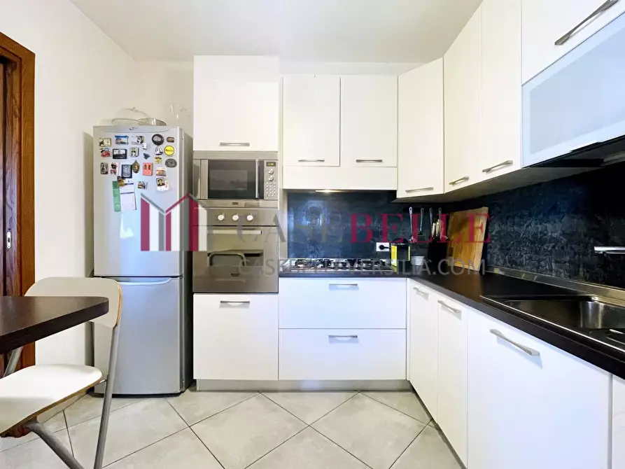 Immagine 15 di Casa bifamiliare in affitto  a Seravezza