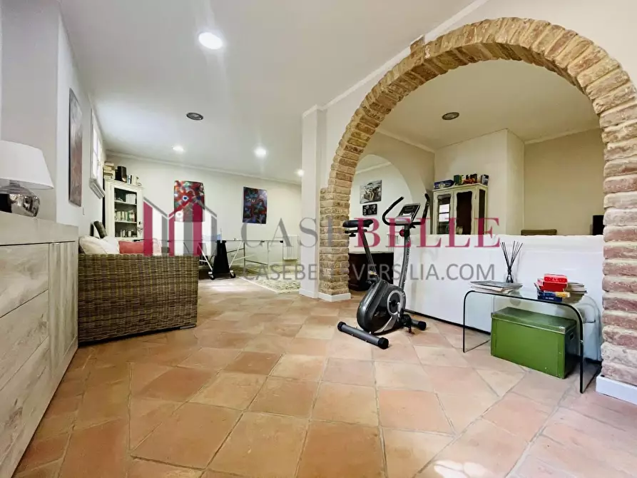 Immagine 35 di Villa in affitto  a Seravezza