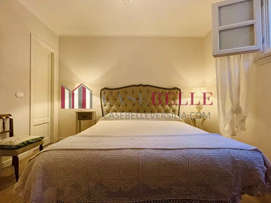 Immagine 46 di Villa in affitto  a Seravezza