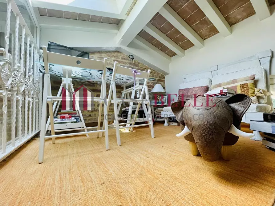 Immagine 60 di Villa in affitto  a Seravezza