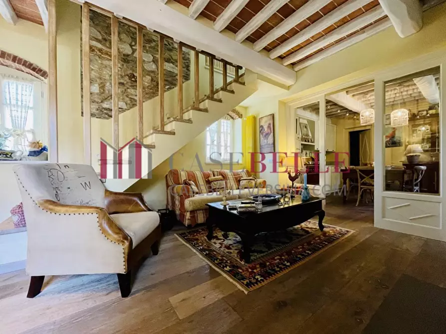 Immagine 91 di Villa in affitto  a Seravezza