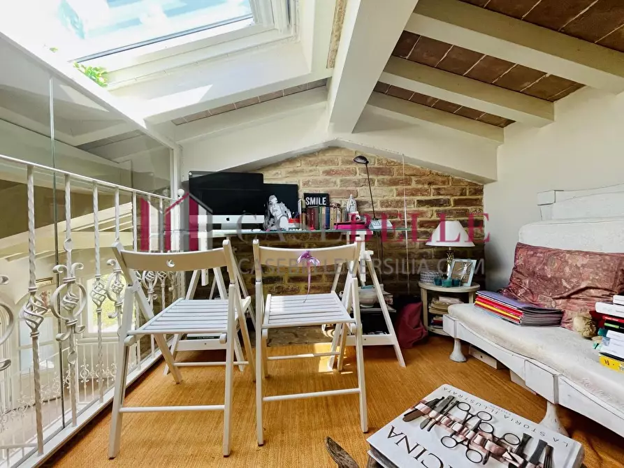 Immagine 61 di Villa in affitto  a Seravezza