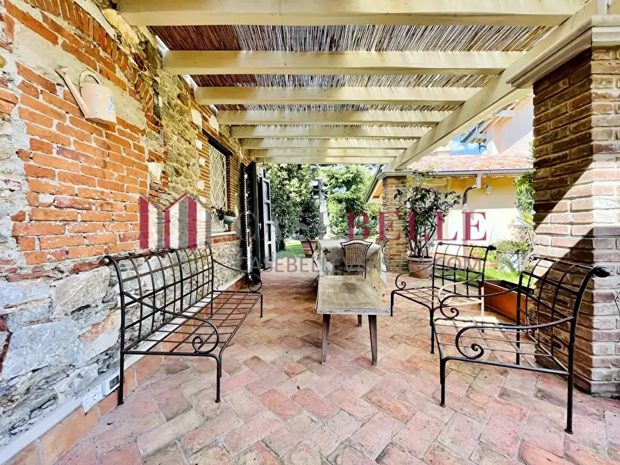 Immagine 89 di Villa in affitto  a Seravezza