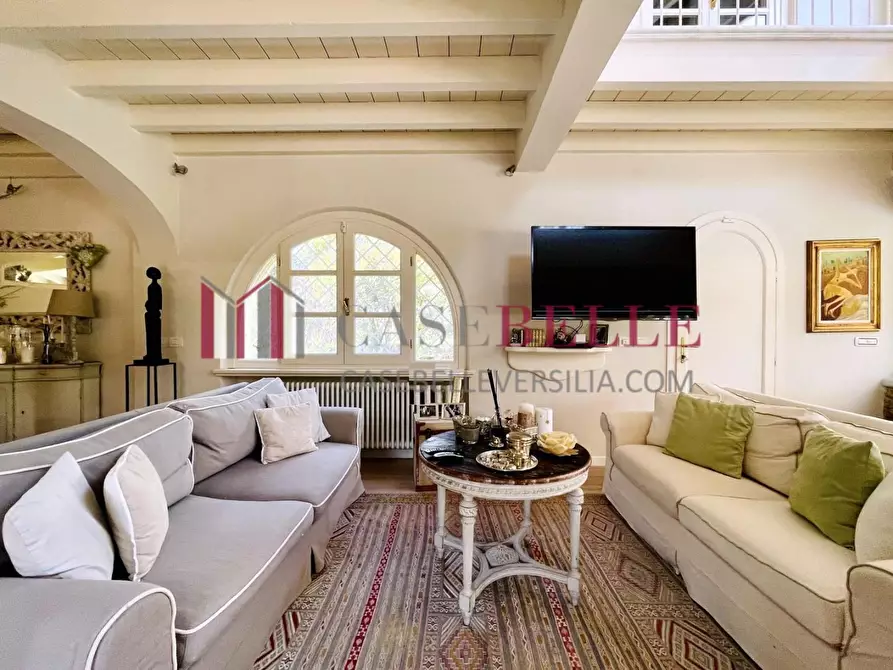 Immagine 20 di Villa in affitto  a Seravezza