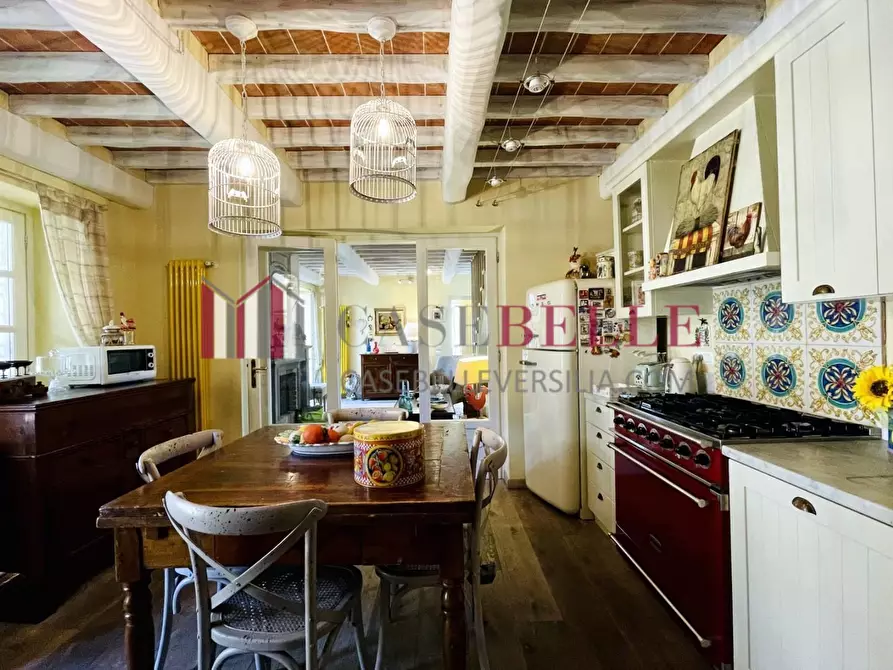 Immagine 95 di Villa in affitto  a Seravezza