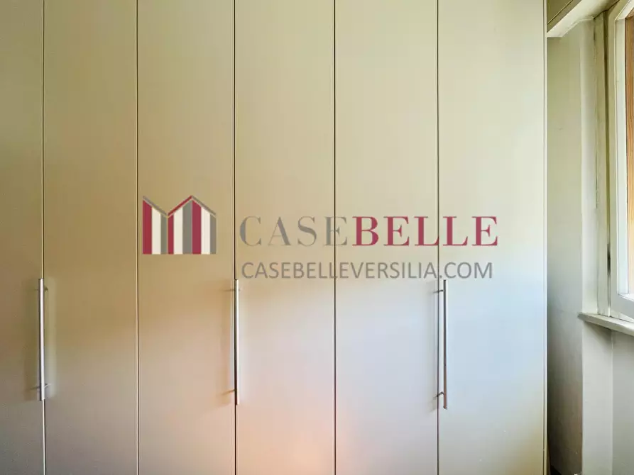 Immagine 55 di Villa in vendita  a Camaiore