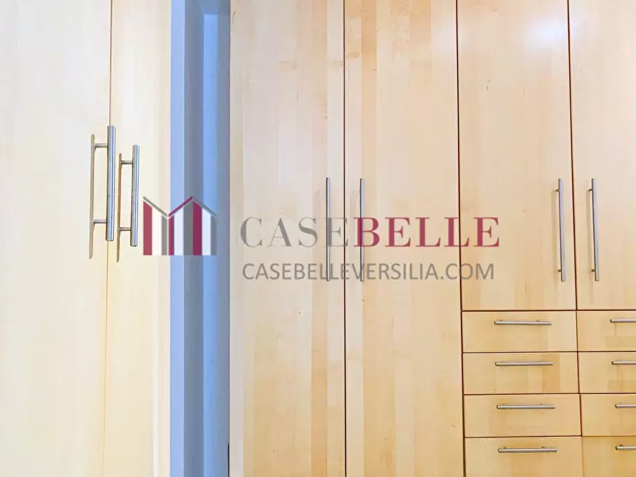 Immagine 16 di Villa in vendita  a Camaiore