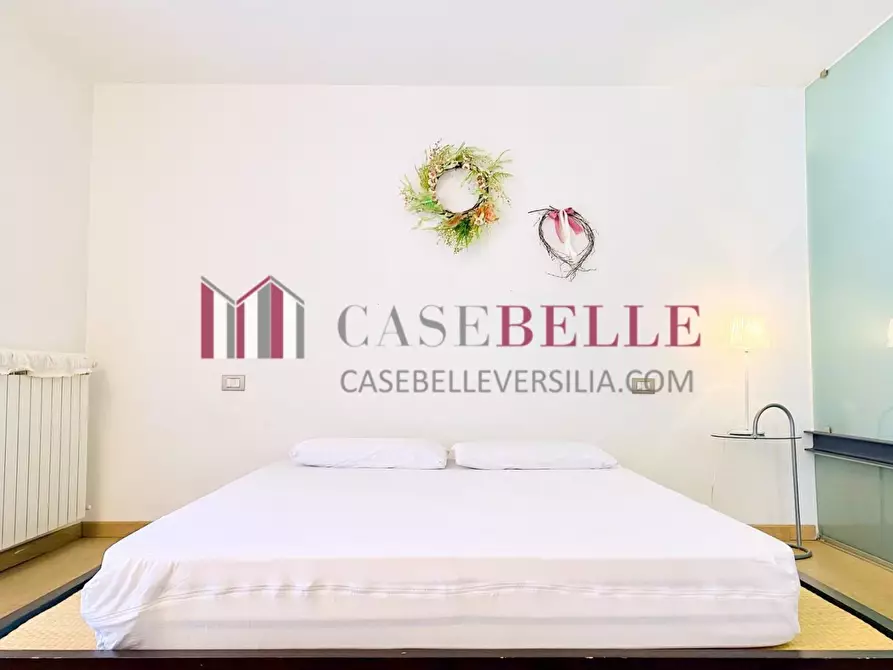 Immagine 24 di Villa in vendita  a Camaiore