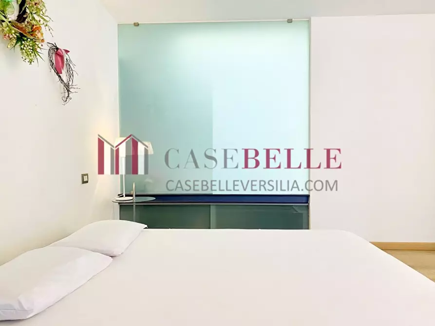 Immagine 25 di Villa in vendita  a Camaiore