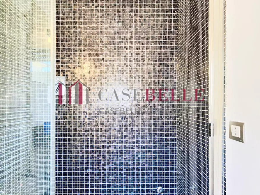 Immagine 32 di Villa in vendita  a Camaiore