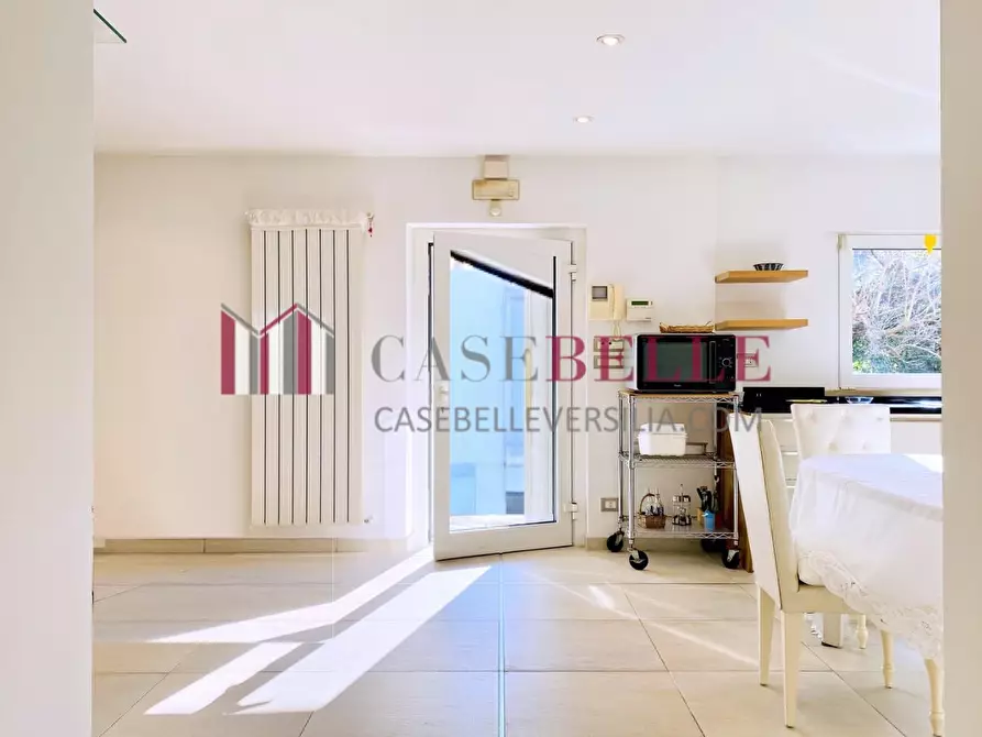 Immagine 35 di Villa in vendita  a Camaiore