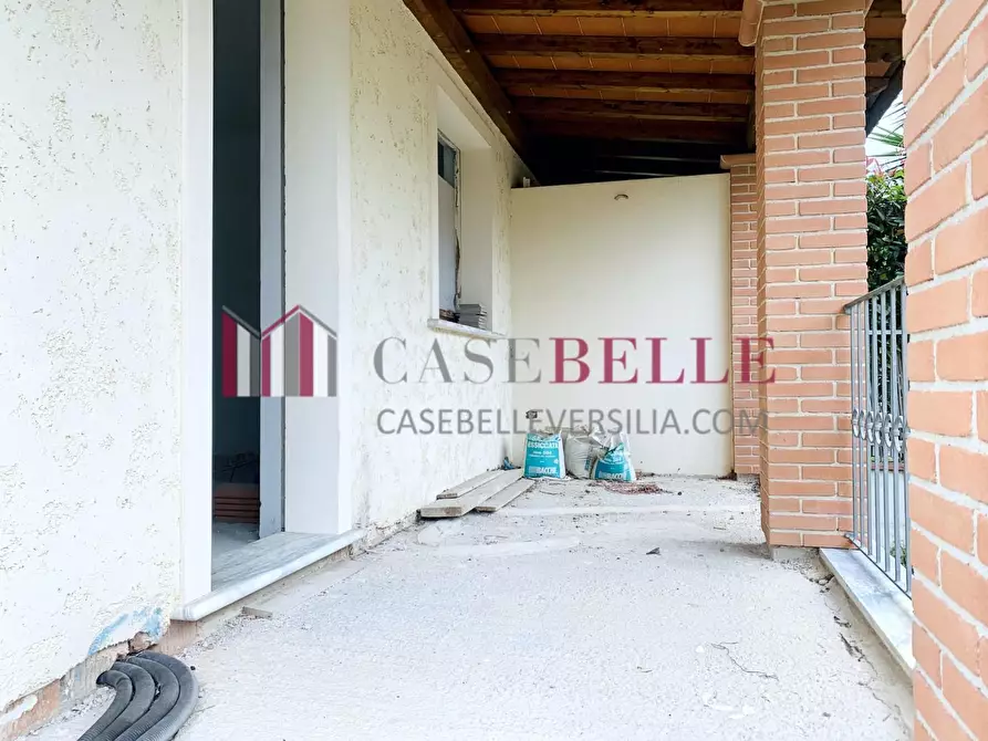 Immagine 6 di Casa bifamiliare in vendita  a Seravezza