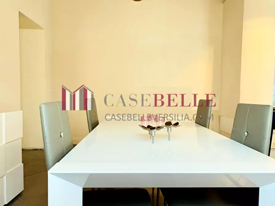 Immagine 8 di Villa in affitto  a Seravezza