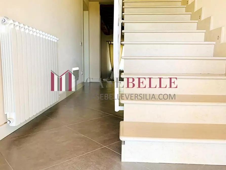 Immagine 40 di Villa in affitto  a Seravezza