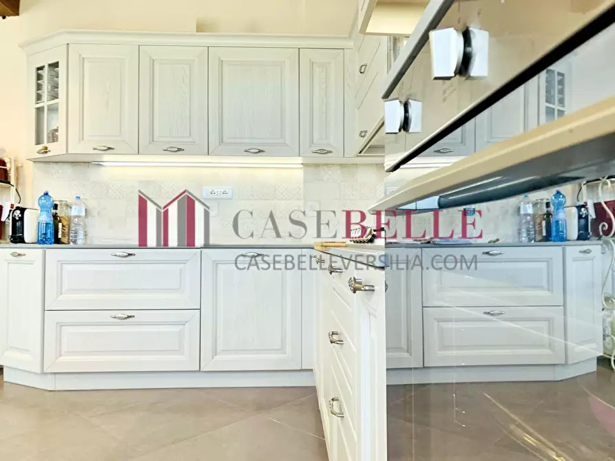 Immagine 46 di Villa in affitto  a Seravezza