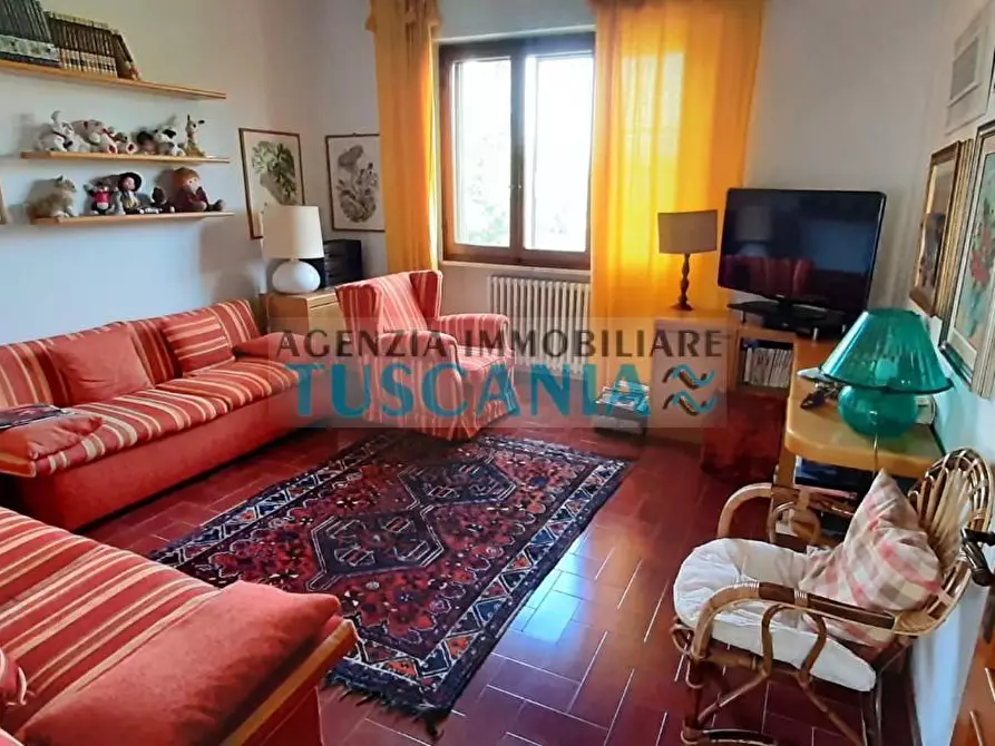Immagine 10 di Casa bifamiliare in vendita  a Cecina