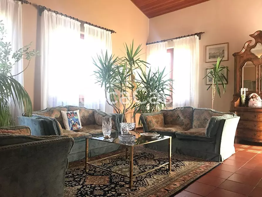 Immagine 75 di Villa in vendita  a Barga