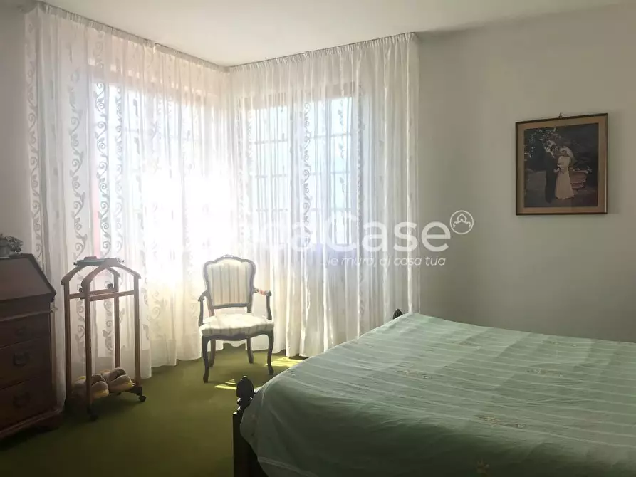 Immagine 29 di Villa in vendita  a Barga