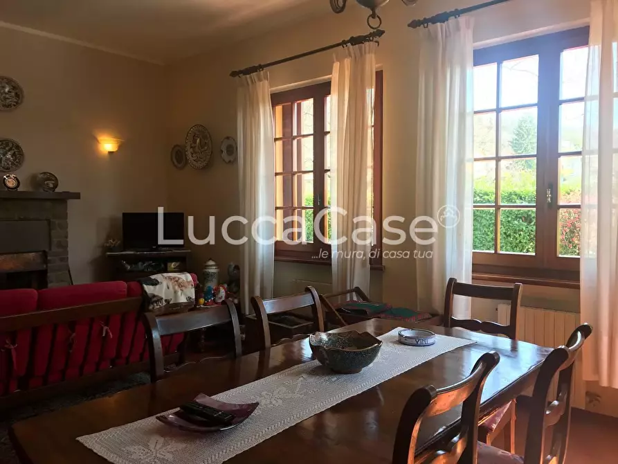 Immagine 16 di Villa in vendita  a Barga