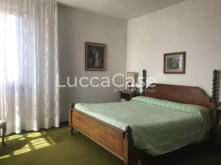 Immagine 32 di Villa in vendita  a Barga