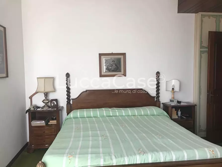 Immagine 30 di Villa in vendita  a Barga