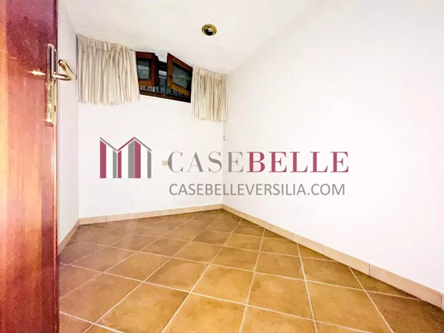 Immagine 22 di Casa semindipendente in vendita  a Viareggio