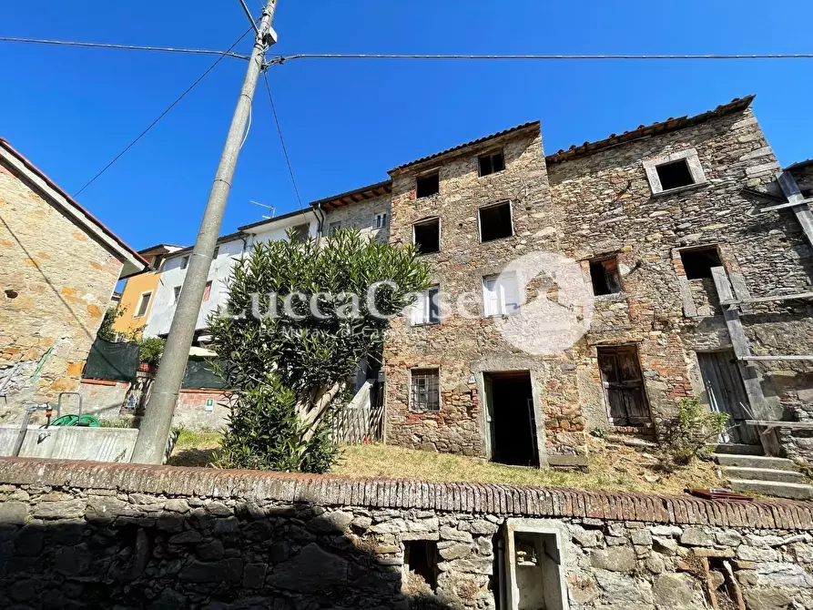 Immagine 1 di Terratetto in vendita  a Capannori