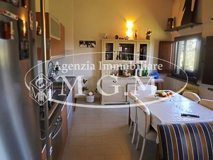 Immagine 10 di Appartamento in vendita  a Pontedera