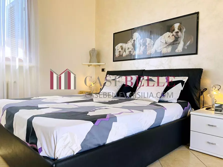 Immagine 70 di Villa in vendita  a Viareggio