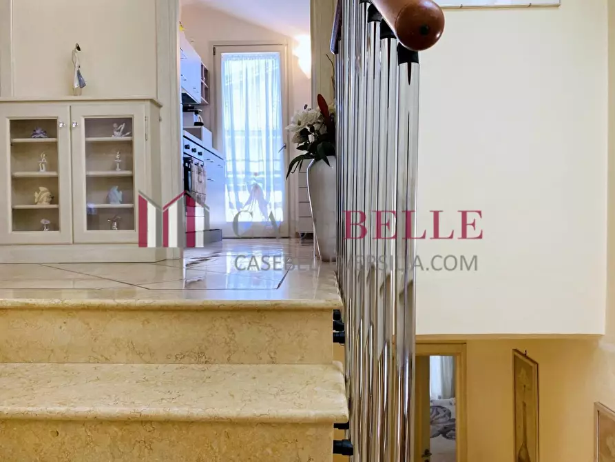 Immagine 47 di Villa in vendita  a Viareggio
