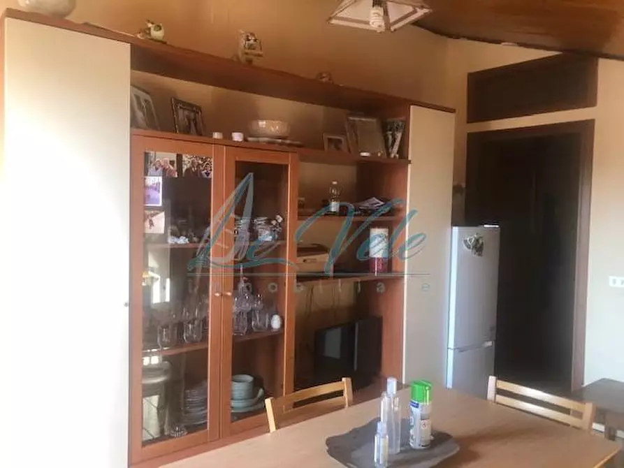 Immagine 39 di Casa bifamiliare in vendita  a Massa