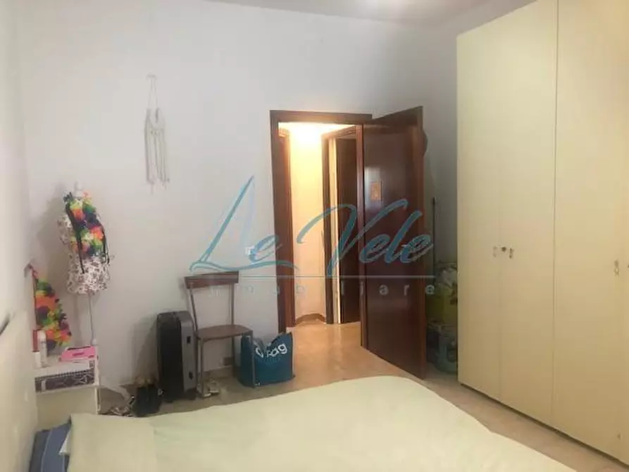 Immagine 58 di Casa bifamiliare in vendita  a Massa