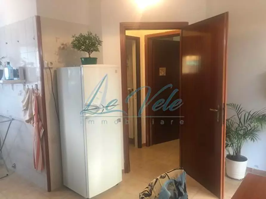 Immagine 51 di Casa bifamiliare in vendita  a Massa