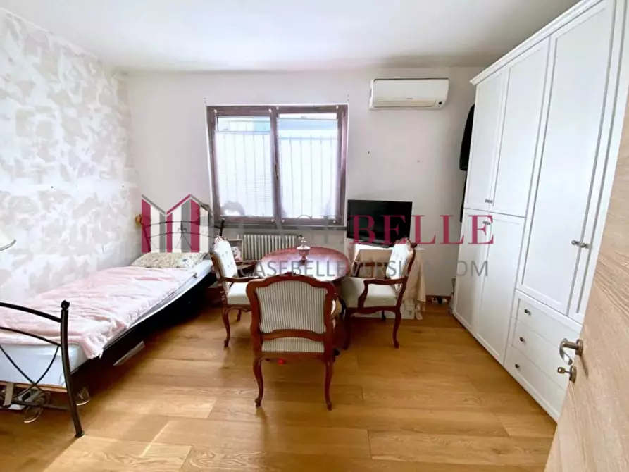 Immagine 19 di Casa indipendente in vendita  a Viareggio