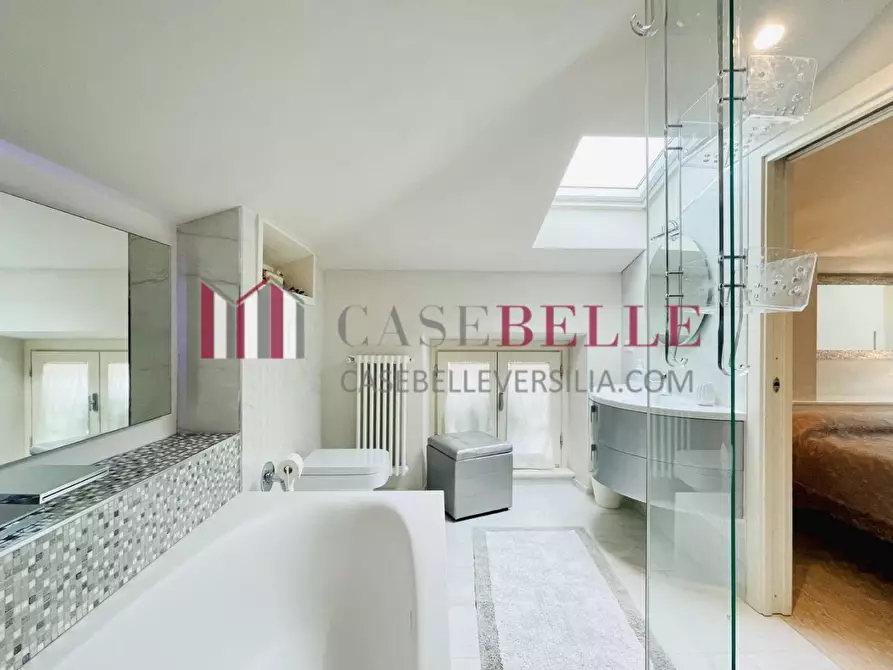 Immagine 35 di Villa in vendita  a Forte Dei Marmi