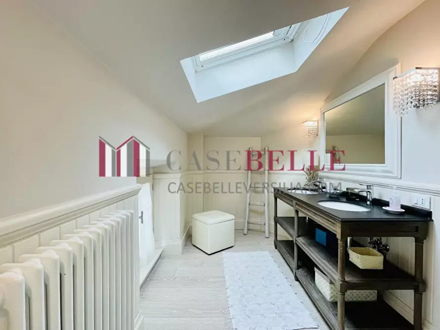 Immagine 37 di Villa in vendita  a Forte Dei Marmi