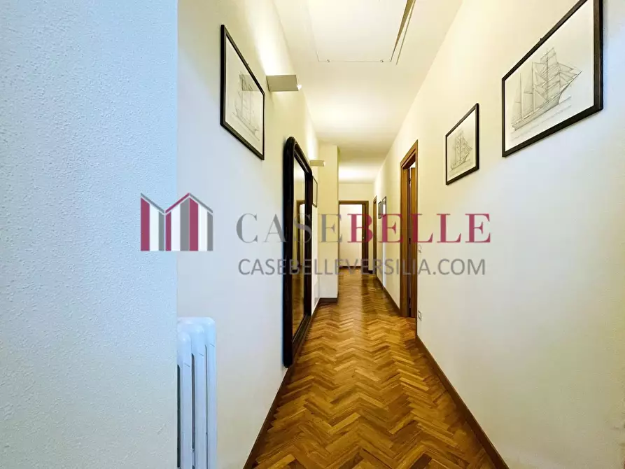 Immagine 39 di Casa indipendente in vendita  a Forte Dei Marmi
