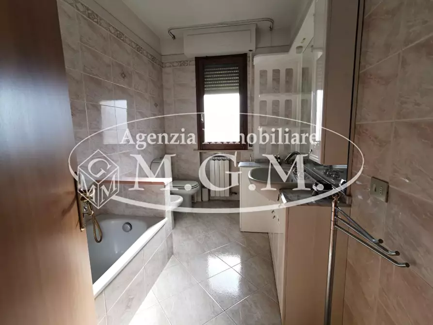 Immagine 10 di Villetta a schiera in vendita  a Castelfranco Di Sotto